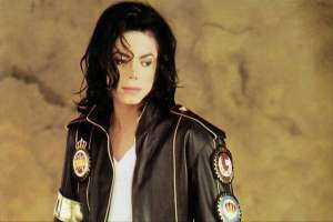 Майкл Джексон поменял цвет кожи из-за недостатка меланина в крови: откровения подруги певца